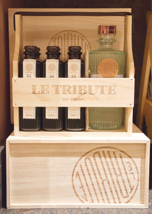 WFY.Shop > Le Tribute Gin Gift Box DE (Holzkiste mit 1x Tribute Gin 70cl +  6x Tonic 20cl)